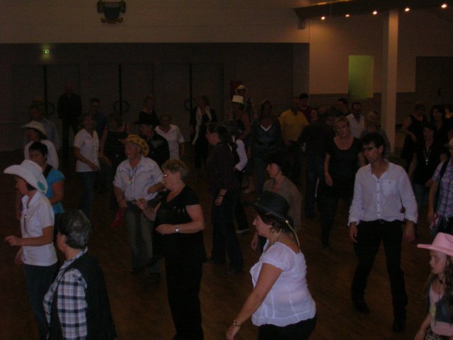 Bal Pleudihen le 08 Oct.2011 (13)